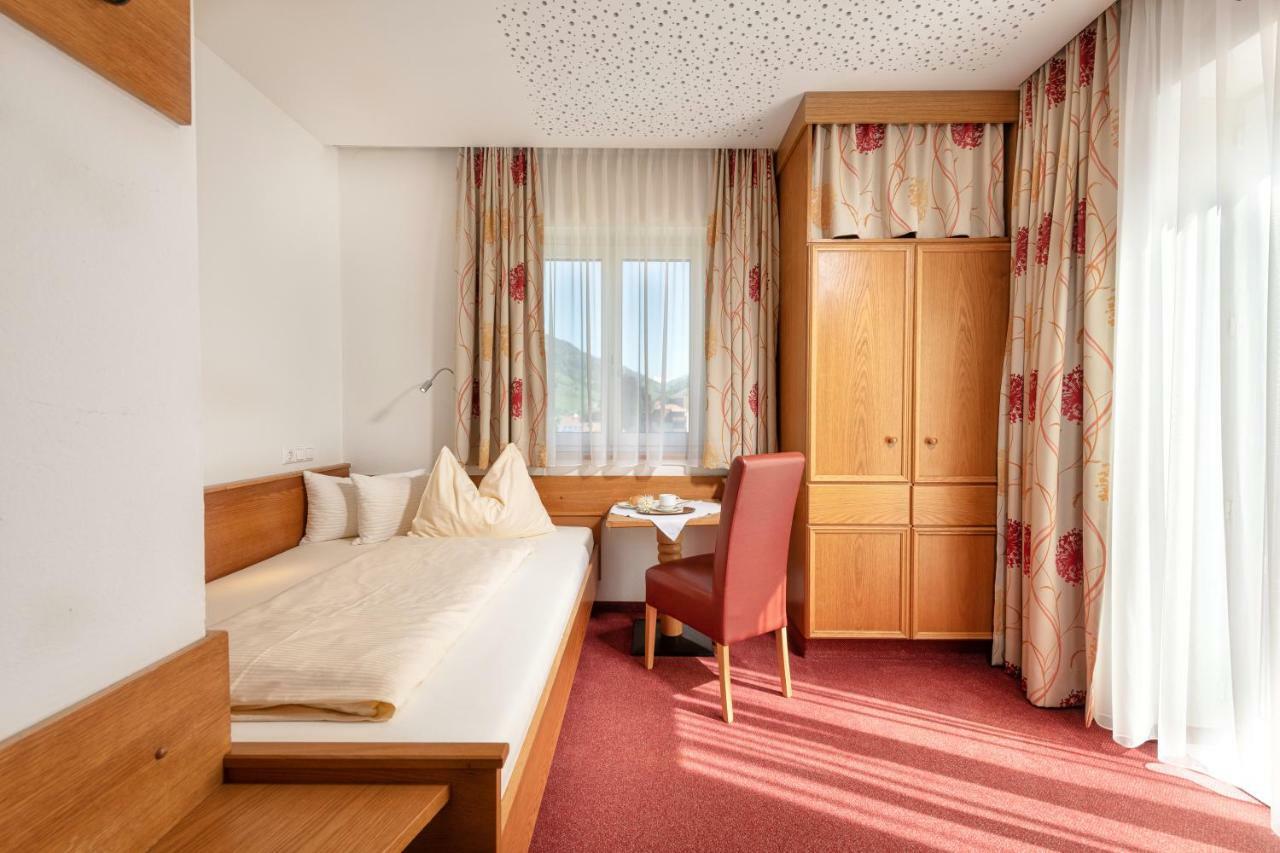 Hotel Alpenhof Bad Hofgastein Buitenkant foto